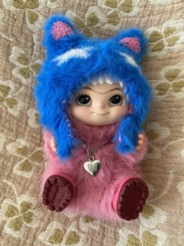 Click to view full screen THE MONSTERS Labubu Big into Energy Series-Vinyl Plush Pendant Blind Box photo review